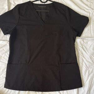 Mandala Scrub Set: 1 V-Neck Top (M) + 1 Cargo Pant (M Tall)